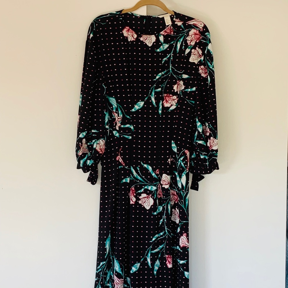 H&M midi floral dress with sleeves